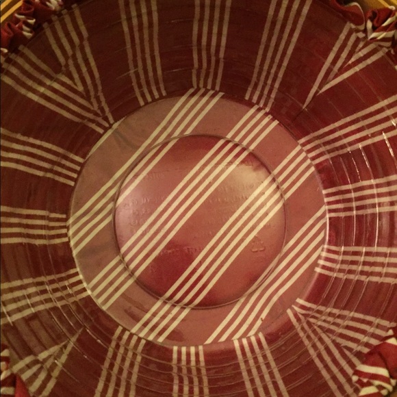 Christmas Collection 1999 Edition Popcorn Basket - Picture 3 of 4